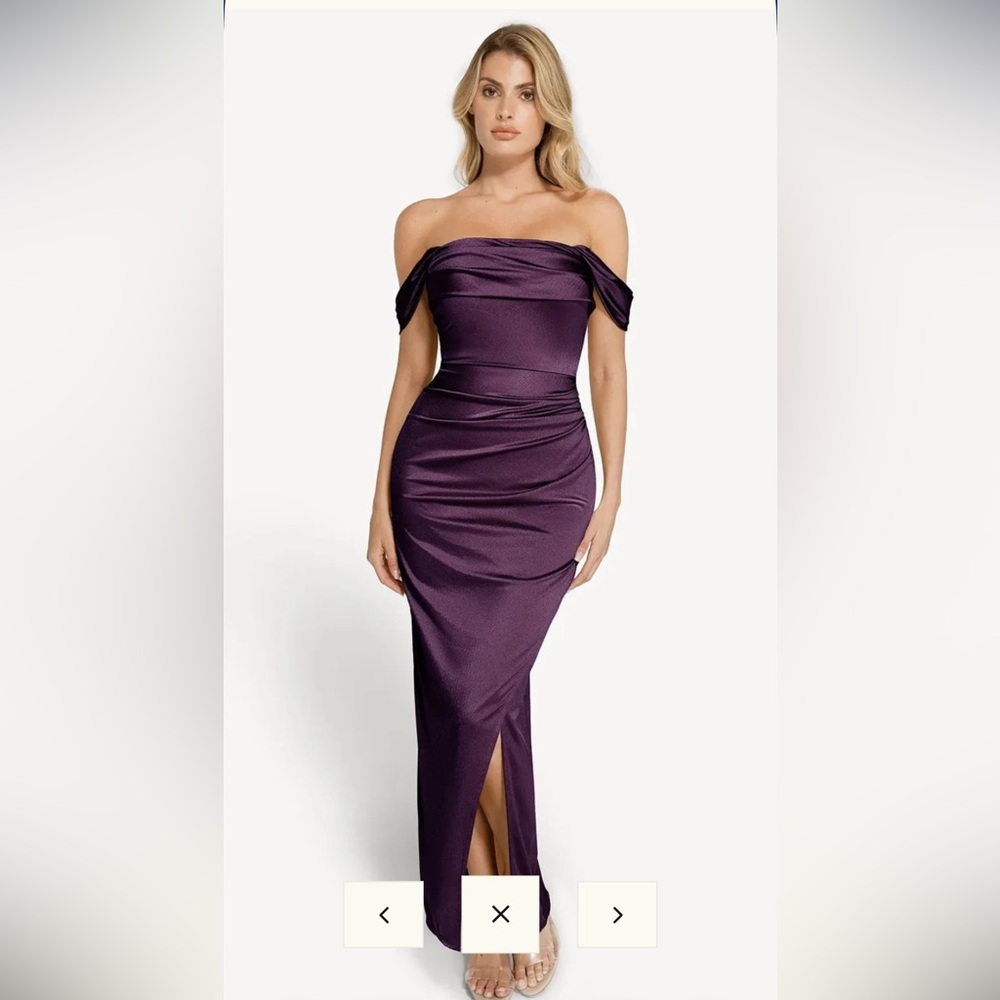 Popilush Shapewear off the shoulder ruched sculpting dress. Size SMALL